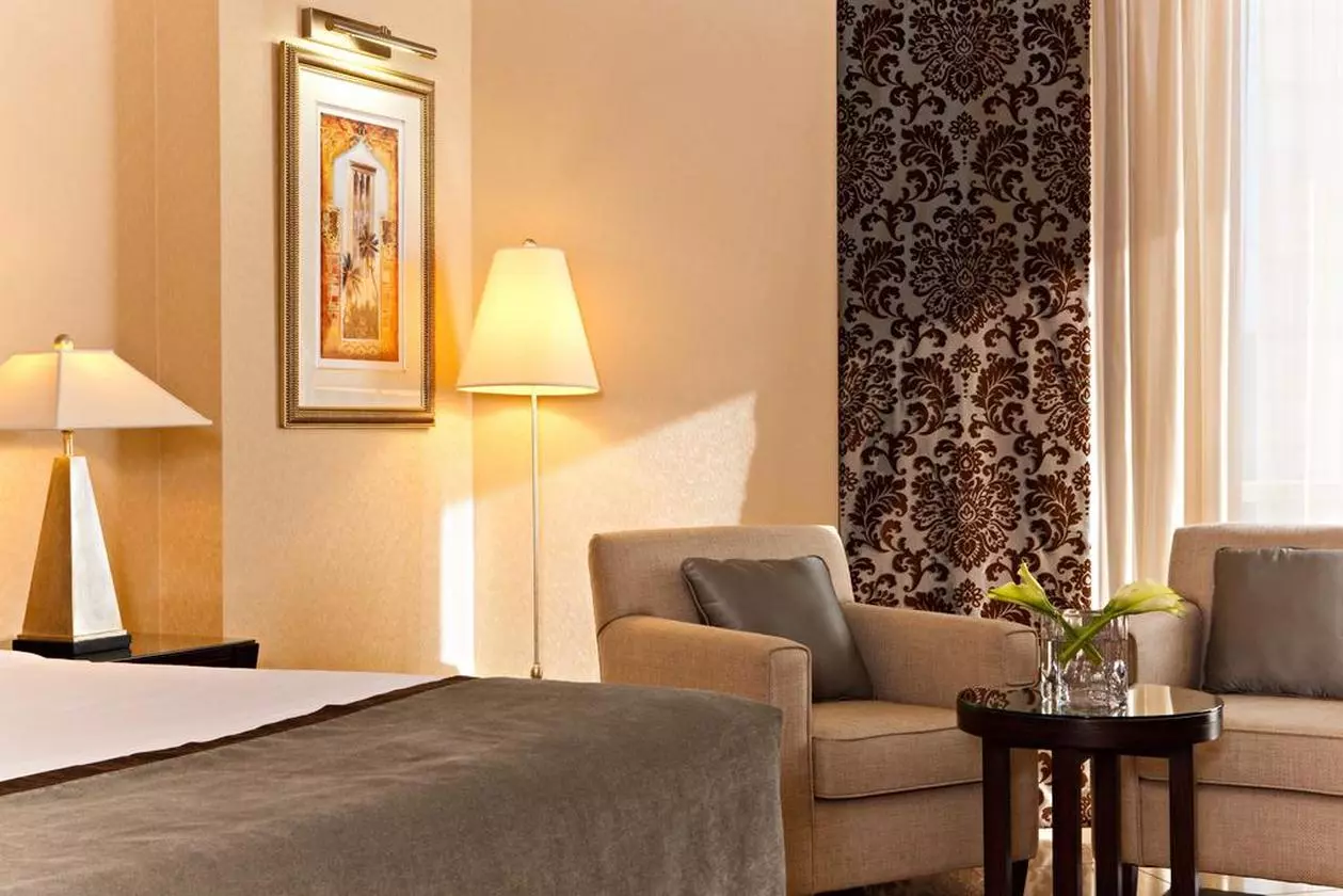 FAIRMONT_EDIT (16).jpg